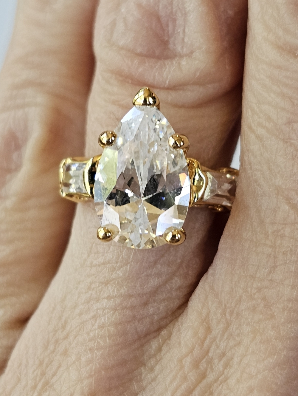Classic Three Stone Diamond Simulant Engagement Ring 18k Vermeil Size 5! - Picture 4 of 4
